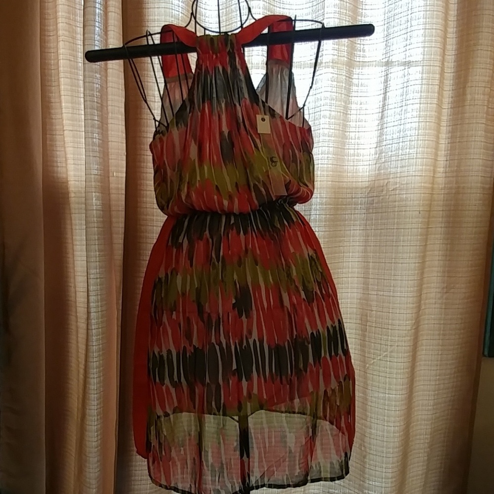 Dress - Picture 2 of 2